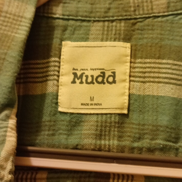 Ladies button down shirt - Picture 2 of 3